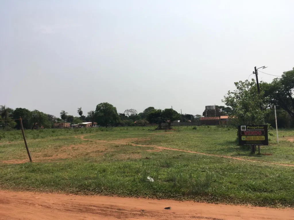 VENDO TERRENO EN ESQUINA EN CAPIATÁ A 7 CUADRAS DE AVDA. ROJAS CAÑADA — foto 2