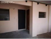 ALQUILO PEQUEÑO DEPARTAMENTO A PASOS DEL MINISTERIO DE SALUD, CASA PARANA-CENTRO ASUNCIÓN