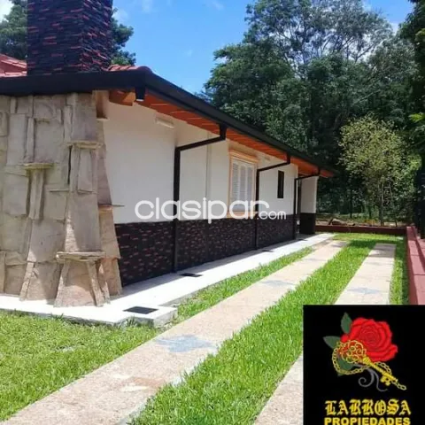 VENDO HERMOSA CASA EN LA CIUDAD DE AREGUA ZONA DE LA GOBERNACIÓN COD 038 — foto 3