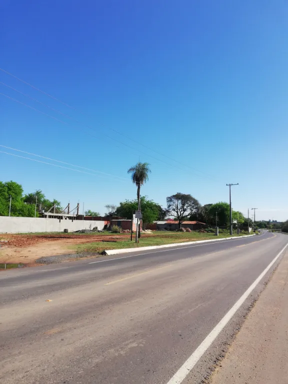 ¡IMPONENTE! 1.000 M2 DE TERRENO EN ESQUINA, FRENTE A NUEVA RUTA ASFALTADA A VILLETA, YPANÉ — foto 2