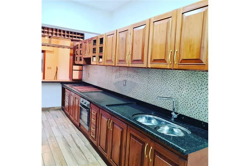 En venta dúplex en Ycuá Satí — foto 2