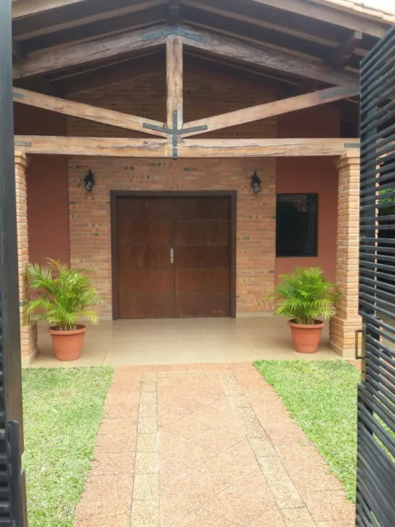 VENDO HERMOSA Y SOLIDA CASA PROX. A SALEMMA — foto 3