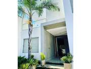 VENDO CASA EN ASUNCIÓN ZONA LOS LAURELES COD 3992