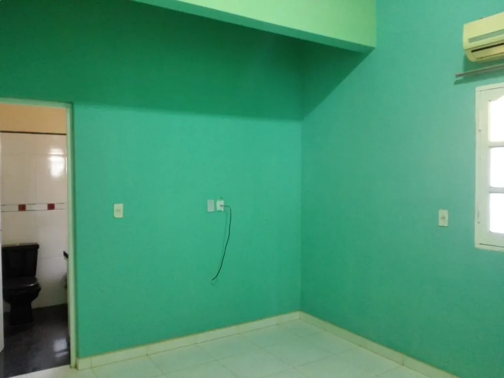 VENDO LUJOSA CASA A ESTRENAR A 5 MINUTOS DE ENCARNACION — foto 2