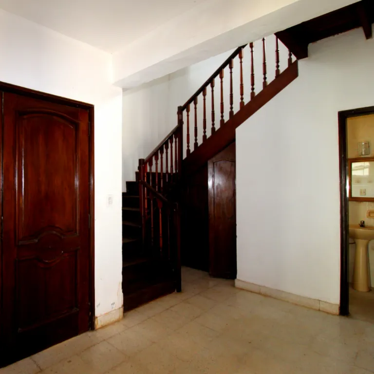 VENDO EN SAN BERNARDINO CASA DE ESTILO ALEMAN A METROS DE IPS HOGAR DE ADULTOS MAYORES — foto 2