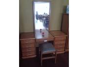COMODA TOILETTE 9 CAJONES C/ SILLETA