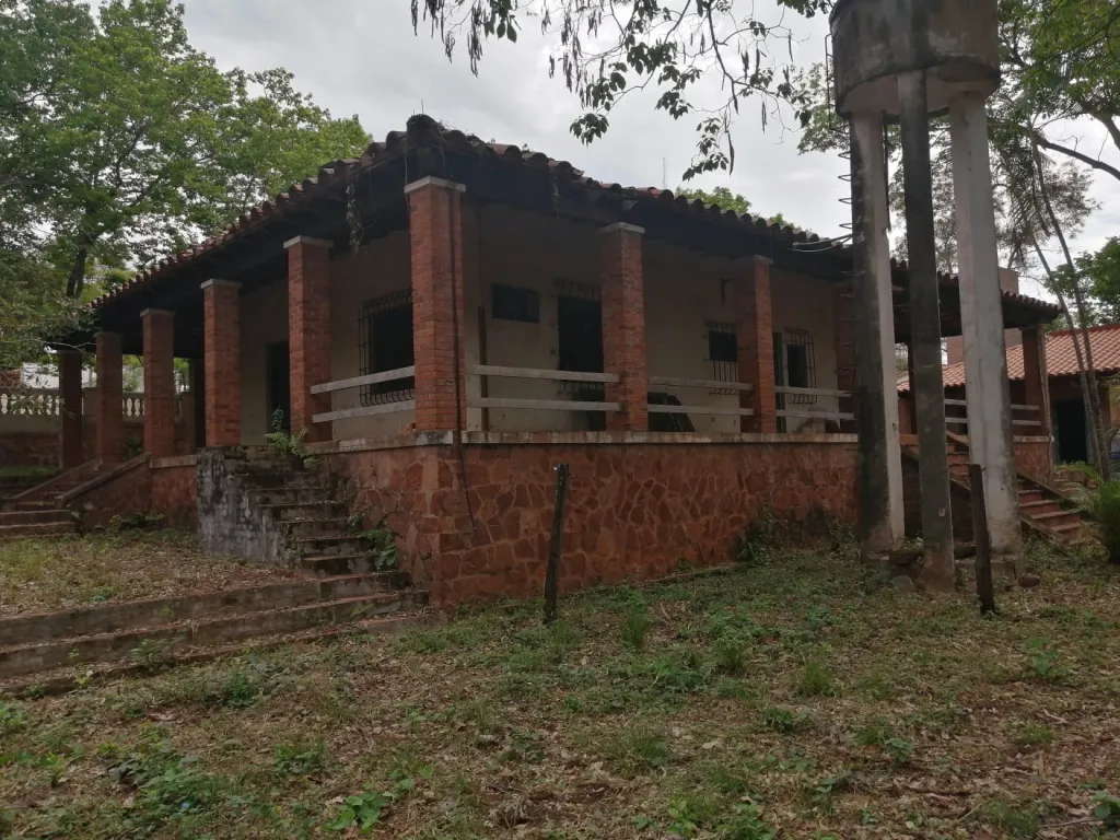 HERMOSA CASA QUINTA COLONIAL, EN ZONA PRIVILEGIADA DE AREGUA — foto 2