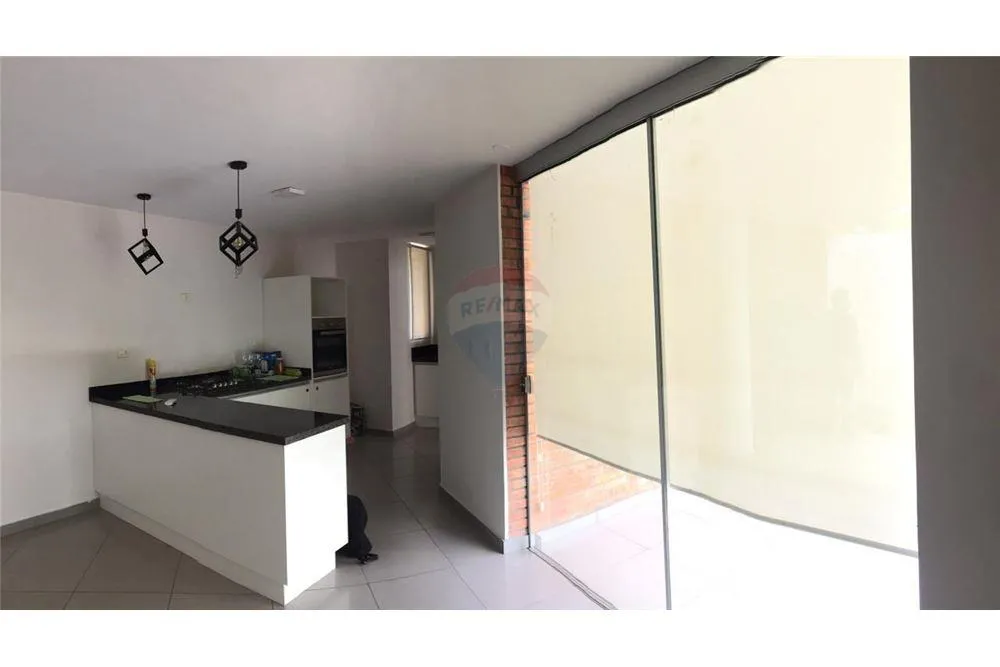 Hermoso Duplex a pasos de Avda Laguna Grande — foto 3