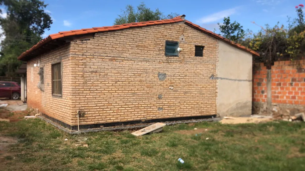 VENDO CASA EN MARIANO ROQUE ALONSO — foto 2