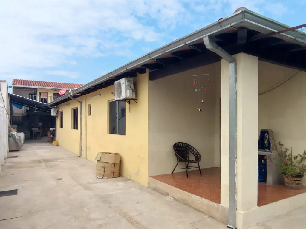 Vendo Hermosa Propiedad en Mariano Roque Alonso — foto 2