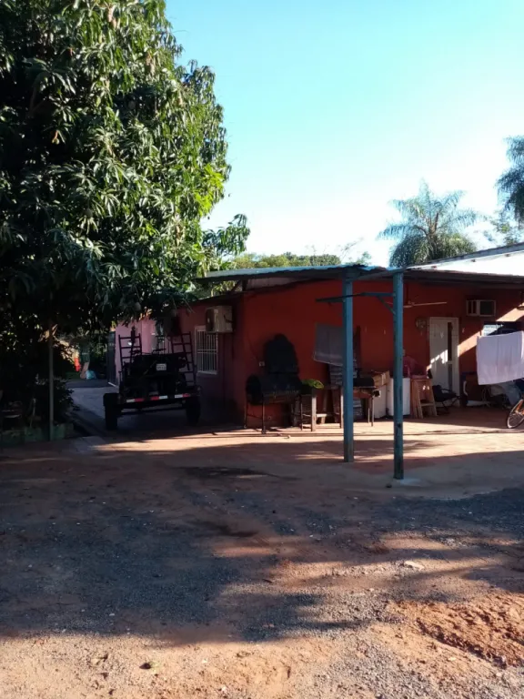Vendo Casa en Villa Elisa. Barrio Mbacayaty — foto 3