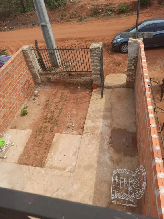 CASA DE 2 DORMITORIOS EN LUQUE-YUKYRY — foto 2