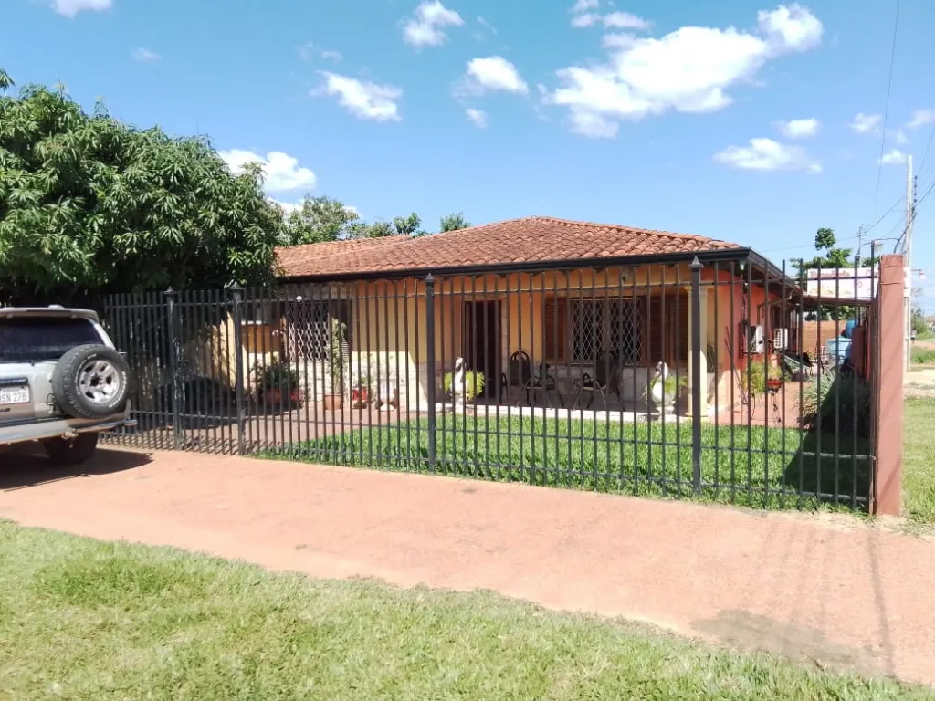 CHALET - LIMPIO, BARRIO SAN MARCOS — foto 2