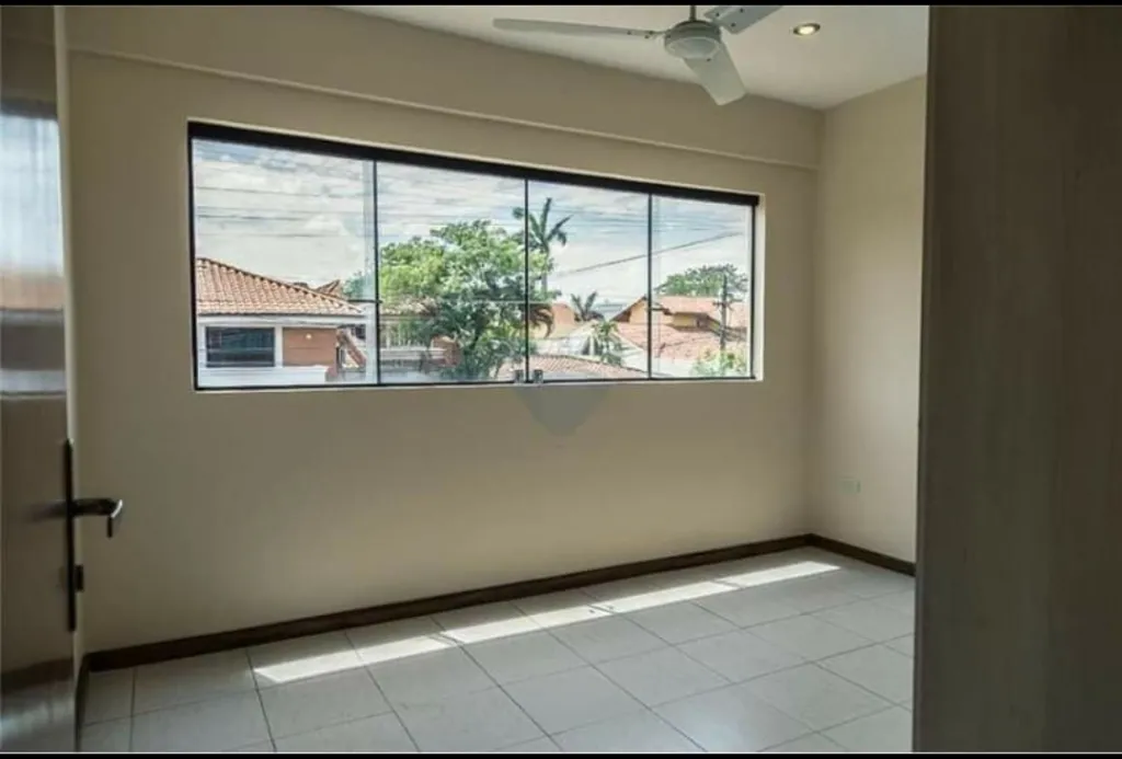 Dúplex a la venta en Ykua Sati — foto 3