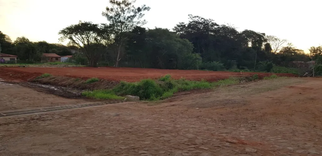 Vendo hermoso Terreno en Mariano Roque Alonso barrio Arecaya — foto 2