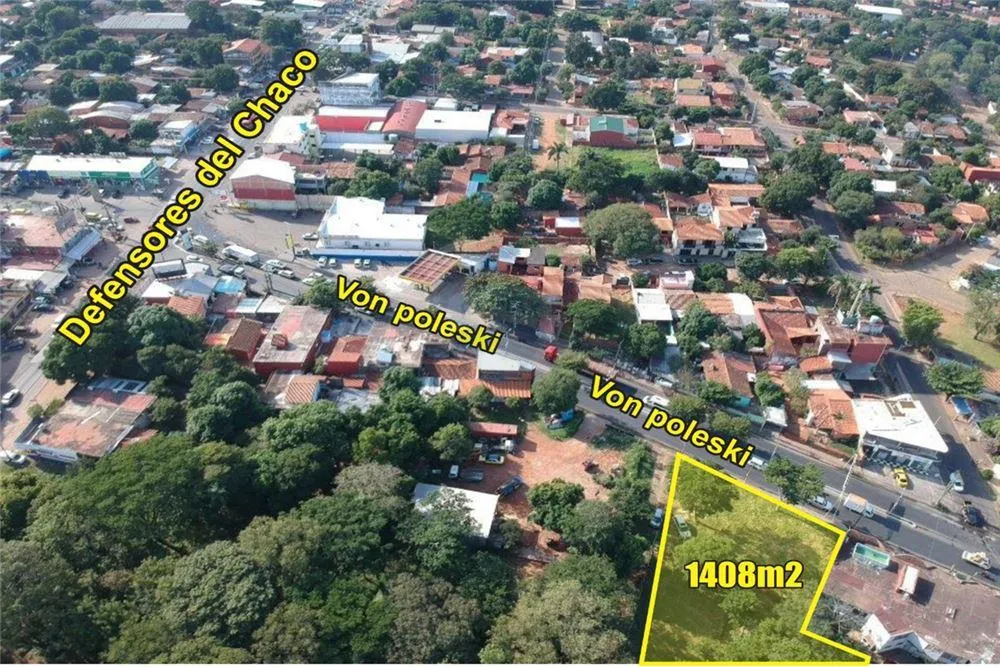 VENDO AMPLIO TERRENO SOBRE AVENIDA VON POLESKY — foto 3