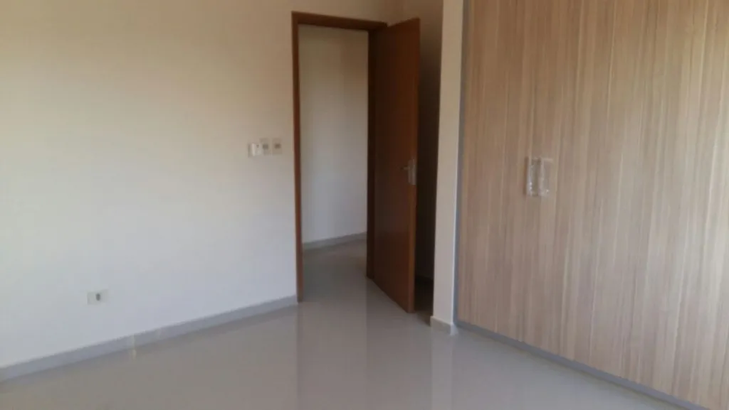 DEPARTAMENTO DE 1 DORMITORIO SOBRE AVDA MCAL LOPEZ E INGAVI — foto 3