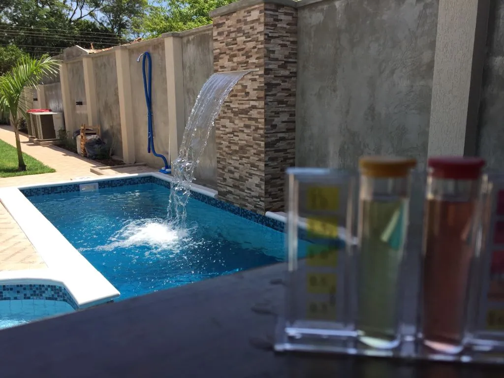 VENDO RESIDENCIA A 5 MINUTOS DEL CENTRO DE SAN LORENZO — foto 3