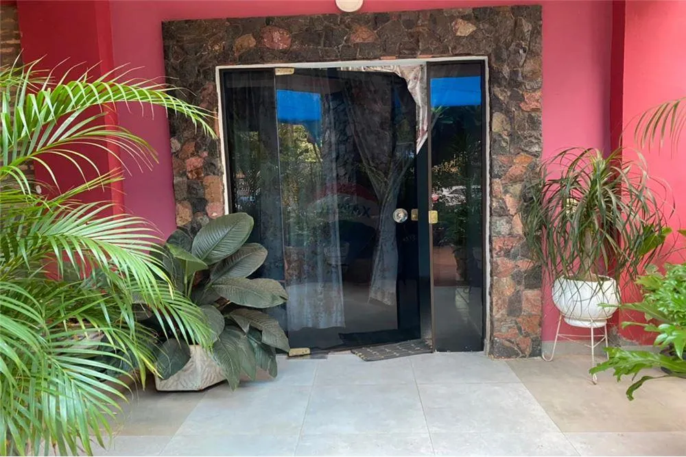 VENDO CASA EN FERNANDO DE LA MORA — foto 2