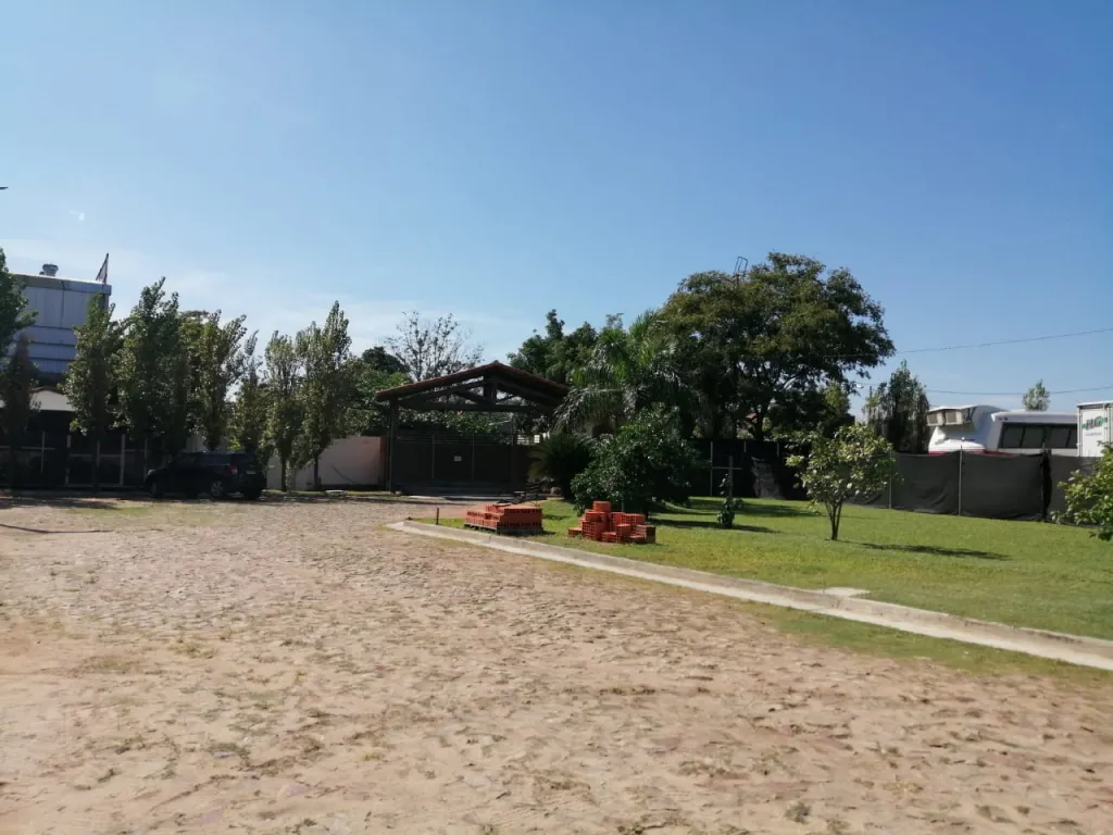 VENDO TERRENOS EN CONDOMINIO EN LUQUE ZONA CIT COD 2871 — foto 3