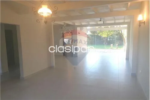 Hermosa y amplia casa en zona residencial — foto 3