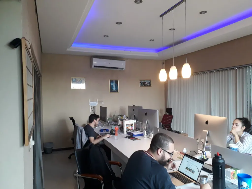 HERMOSA CASA OFICINA CON RENTA EN ZONA SEMINARIO — foto 3