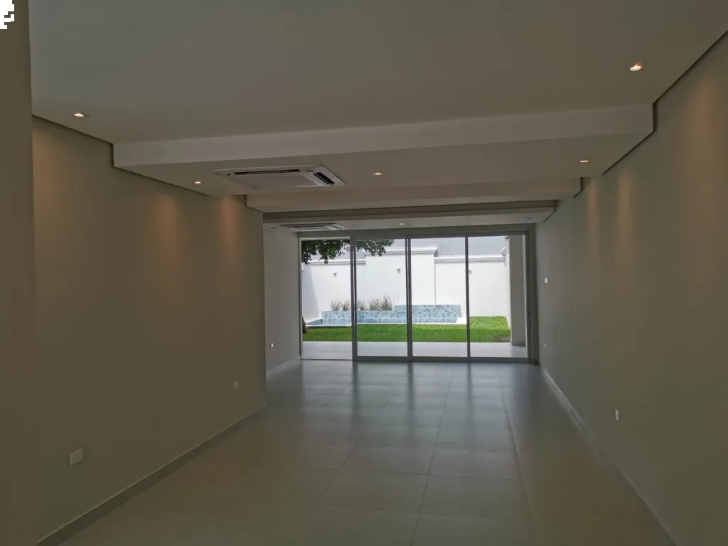 VENDO LUJOSA RESIDENCIA A ESTRENAR — foto 3