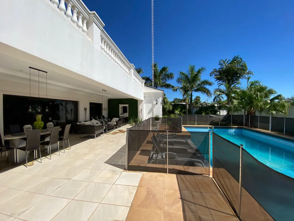 En venta amplia residencia amueblada en exclusivo condominio Montesol Luque — foto 2