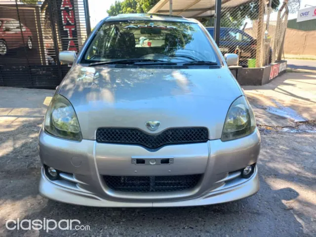 Toyota Vitz 2001 — foto 3