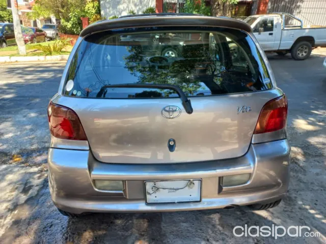 Toyota Vitz 2001 — foto 5