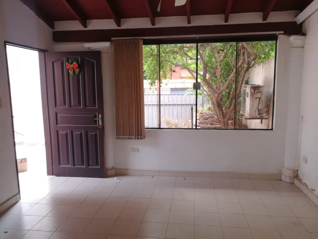 CASA IDEAL PARA OFICINA O VIVIENDA!!! Bo JARA — foto 2