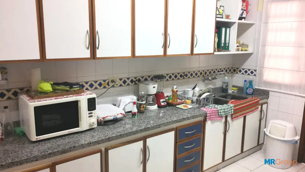 DUPLEX AMOBLADO Y EQUIPADO EN BO HERRERA — foto 3
