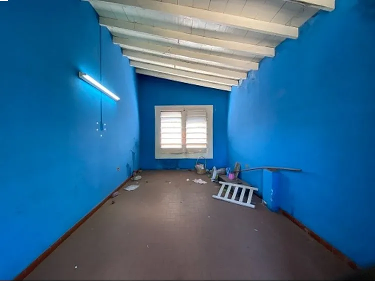 Casa a reciclar de 5 DORMITORIOS en San Roque, Asunción — foto 2
