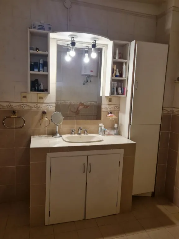 VENDO CASA CON PISCINA EN SAJONIA — foto 3
