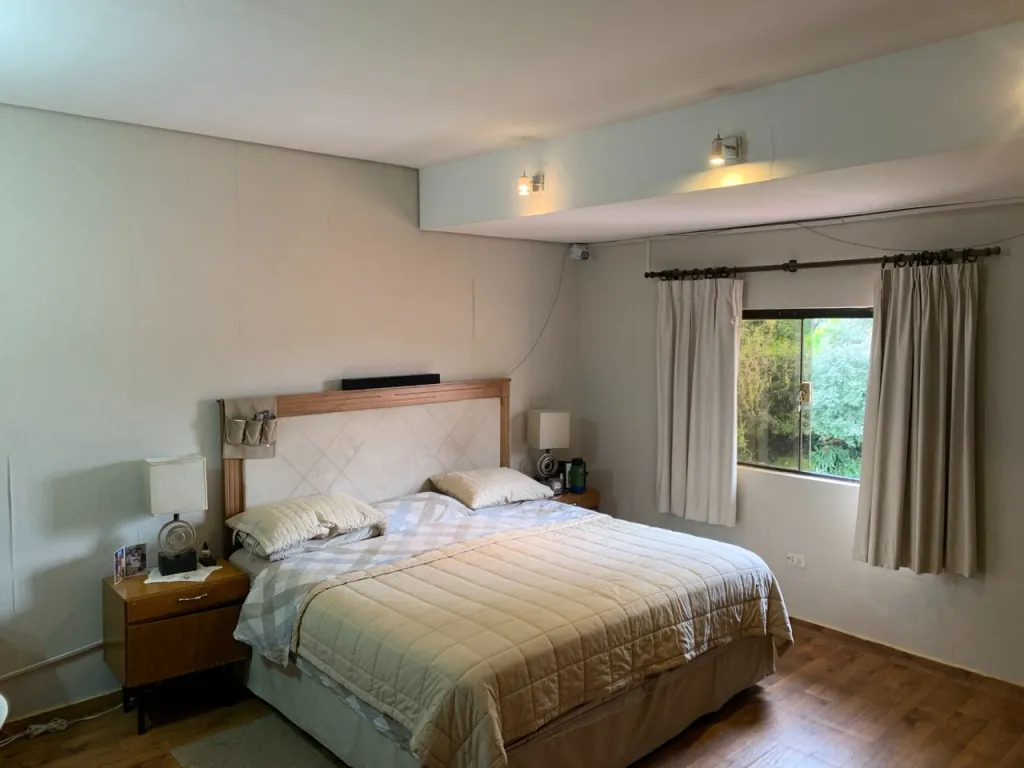 EN VENTA CASA CON AMPLIO TERRENO EN SAJONIA — foto 3