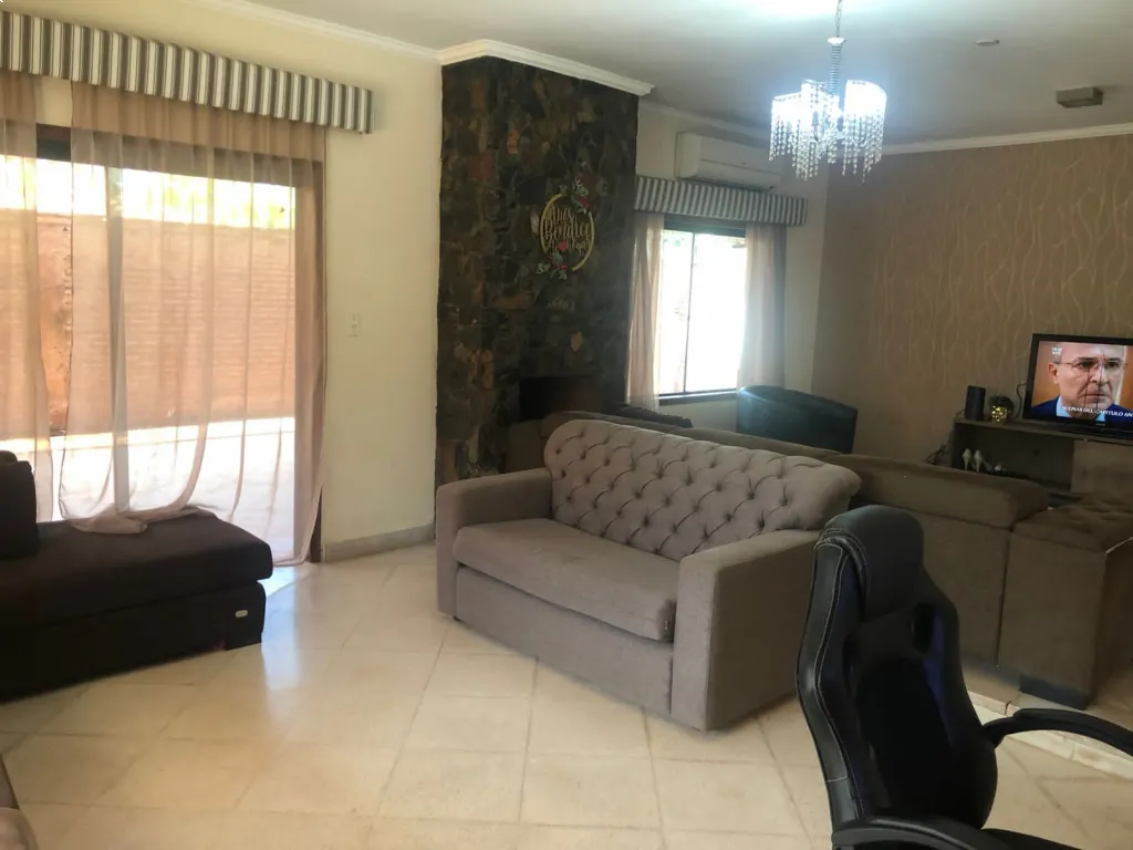 VENDO HERMOSA CASA EN FERNANDO DE LA MORA - ZONA SUR a 2 cuadras de Avda zavalas cue! — foto 2