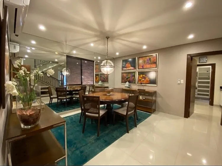 Casa de 4 DORMITORIOS en Villa del Parque 2, Laurelty, San Lorenzo — foto 2
