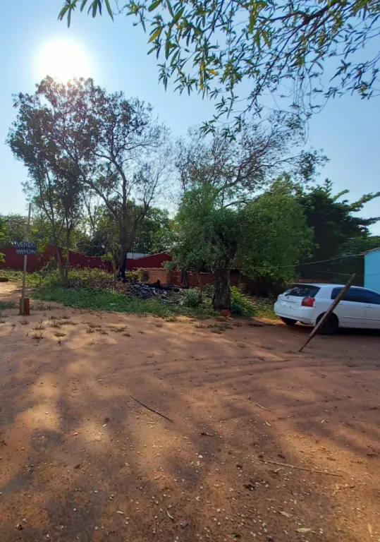 VENDO DOS TERRENOS JUNTOS EN LUQUE. BARRIO JARDIN DE ORO — foto 2