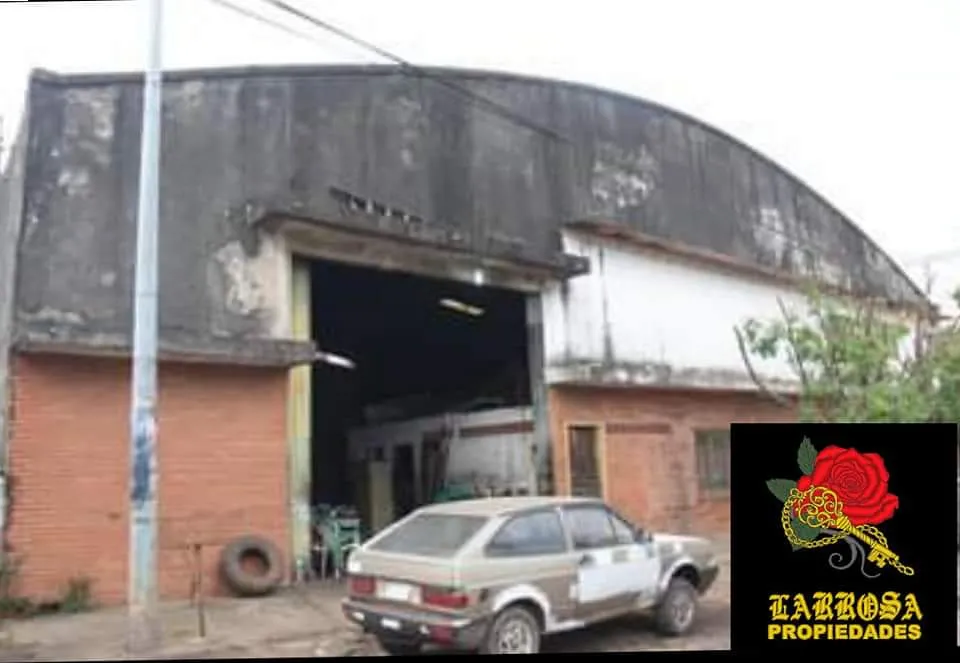 Vendo depósito con salones comerciales — foto 3