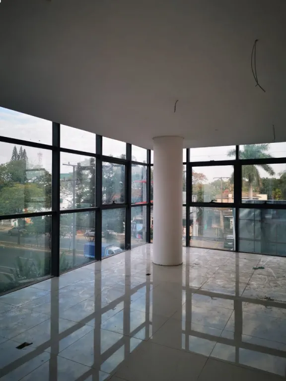 VENDO OFICINAS CORPORATIVAS ZONA AVIADORES DEL CHACO — foto 2