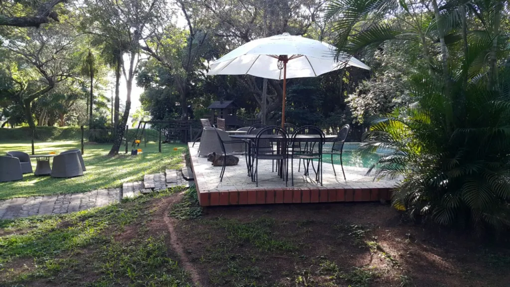 ALQUILER DE ESPECTACULAR CASA EN BARRIO CERRADO EN EL YACHT 2400M2 — foto 3