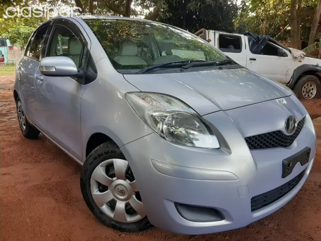 Toyota Vitz 2008 — foto 3