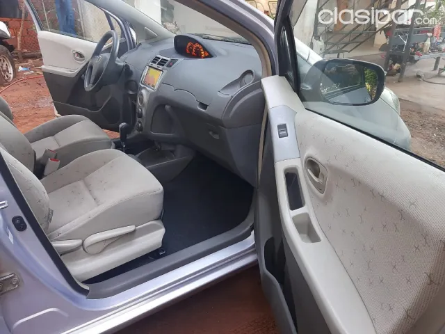 Toyota Vitz 2008 — foto 7