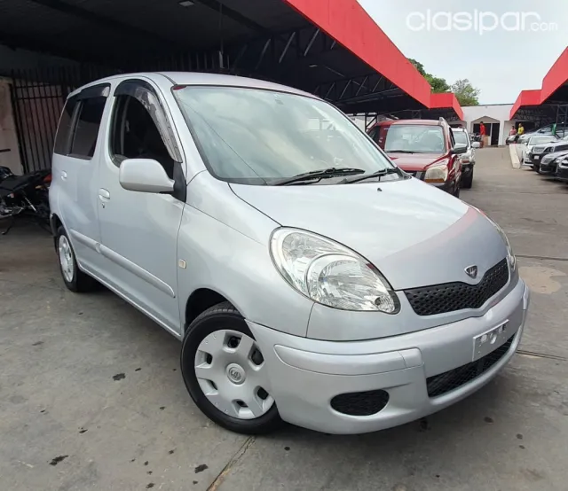 Toyota Funcargo 2004 - foto 2