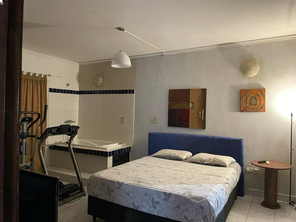 COQUETA CASA EN VENTA ZONA YACHT — foto 2
