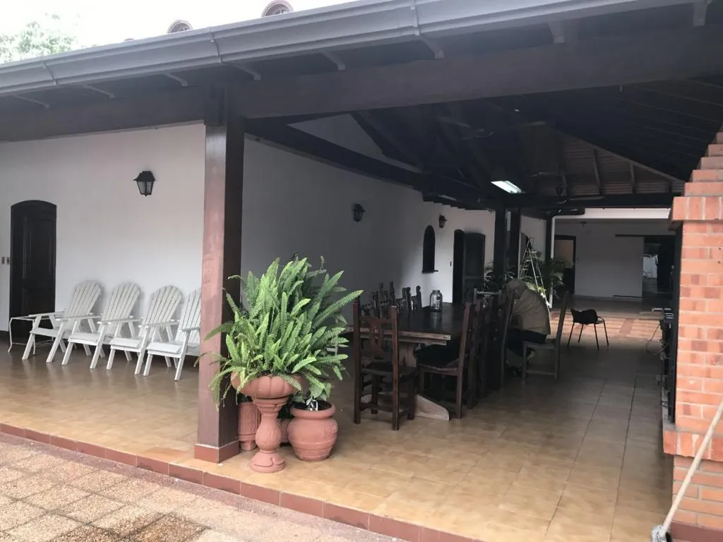 Vendo Casa en Barrio Republicano — foto 2