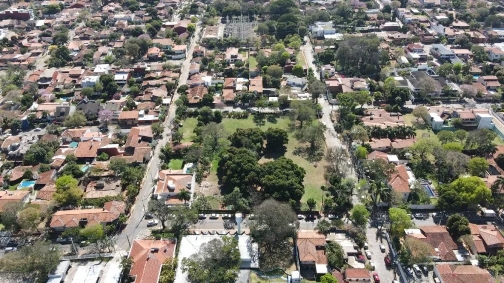 TERRENO EN ASUNCION DE 8000M2 EN VENTA — foto 3