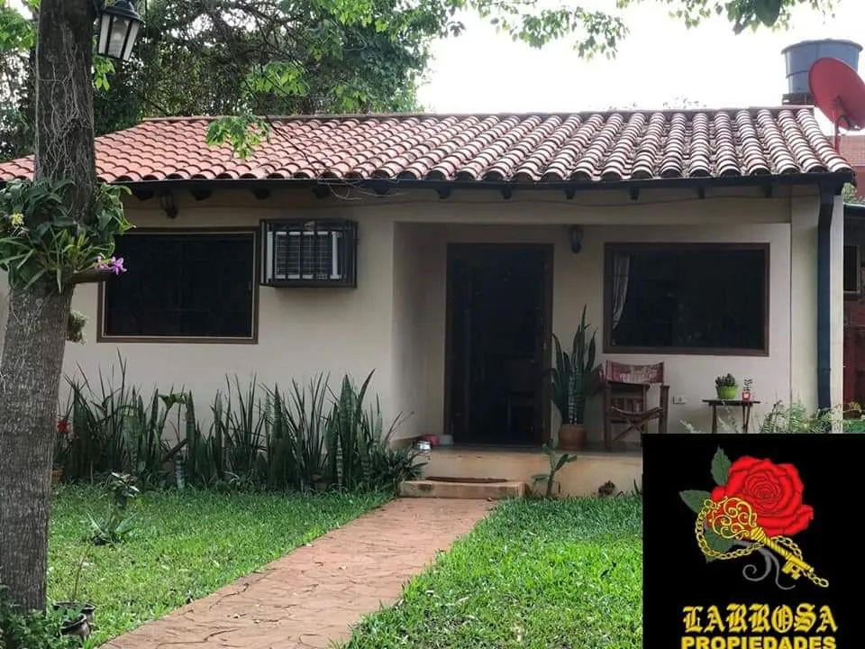 VENDO HERMOSA CASA EN LUQUE ZONA DEL PALACIO DE JUSTICIA COD 040 — foto 3