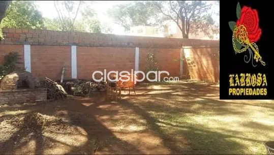 VENDO CASA EN LUQUE ZONA MORACUE COD 039 — foto 2