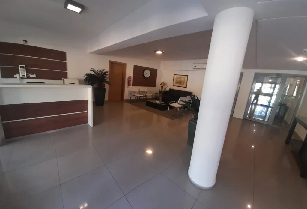 DEPARTAMENTO AMOBLADO EN EL BARRIO MANORÁ — foto 2